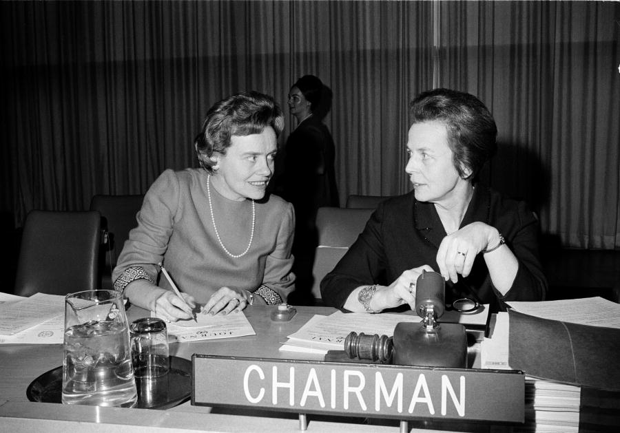 Did you know that the first-ever female Assistant-Secretary-General of the <a href="/UN/">United Nations</a> was #Finnish Helvi Sipilä? 🕊️ She left a remarkable legacy in women's rights work and broke several glass ceilings. #UnitedNationsDay

📸 UN Photo, United Nations