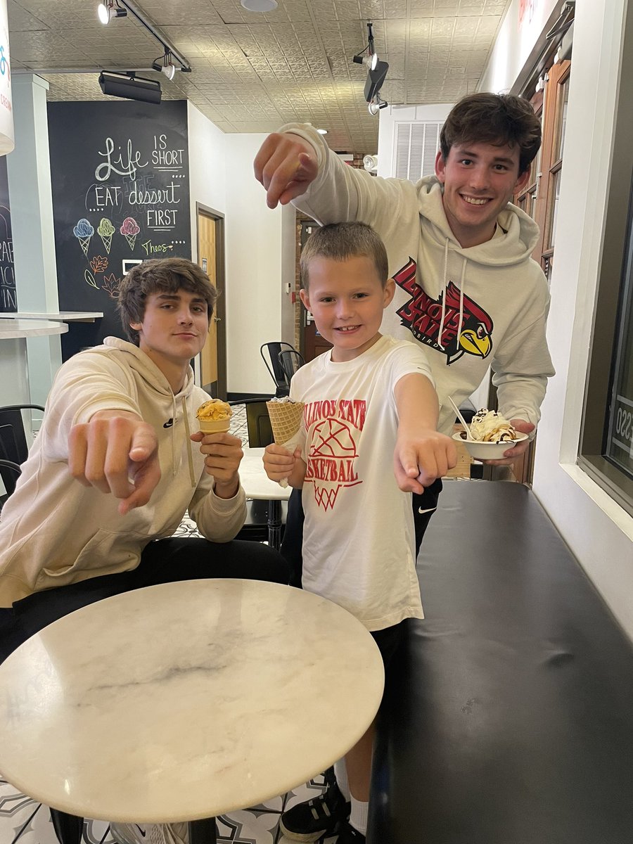 Eric Andracke tweet media