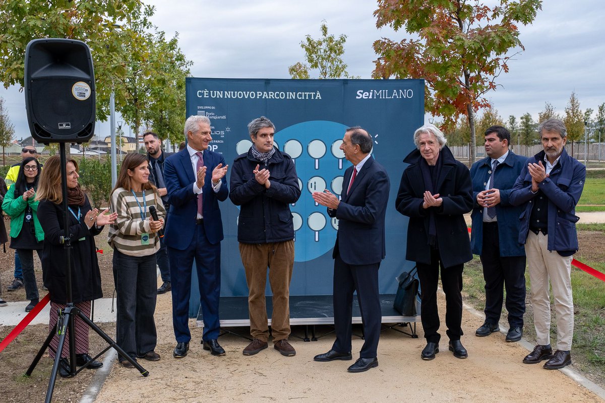 Visita delle Istituzioni al Parco di SeiMilano, progetto di rigenerazione urbana di Borio Mangiarotti e Värde Partners. Per SeiMilano Prelios SGR ha lanciato e gestisce la piattaforma di investimento Ariadne SICAF, detenuta da Borio Mangiarotti e Värde Partners.