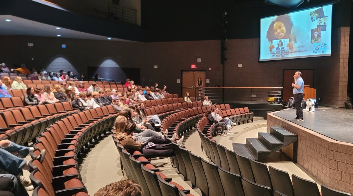 It's time to start thinking about graduation. WHS Class of 2024.
<a href="/miss_pack/">Miss Pack</a>