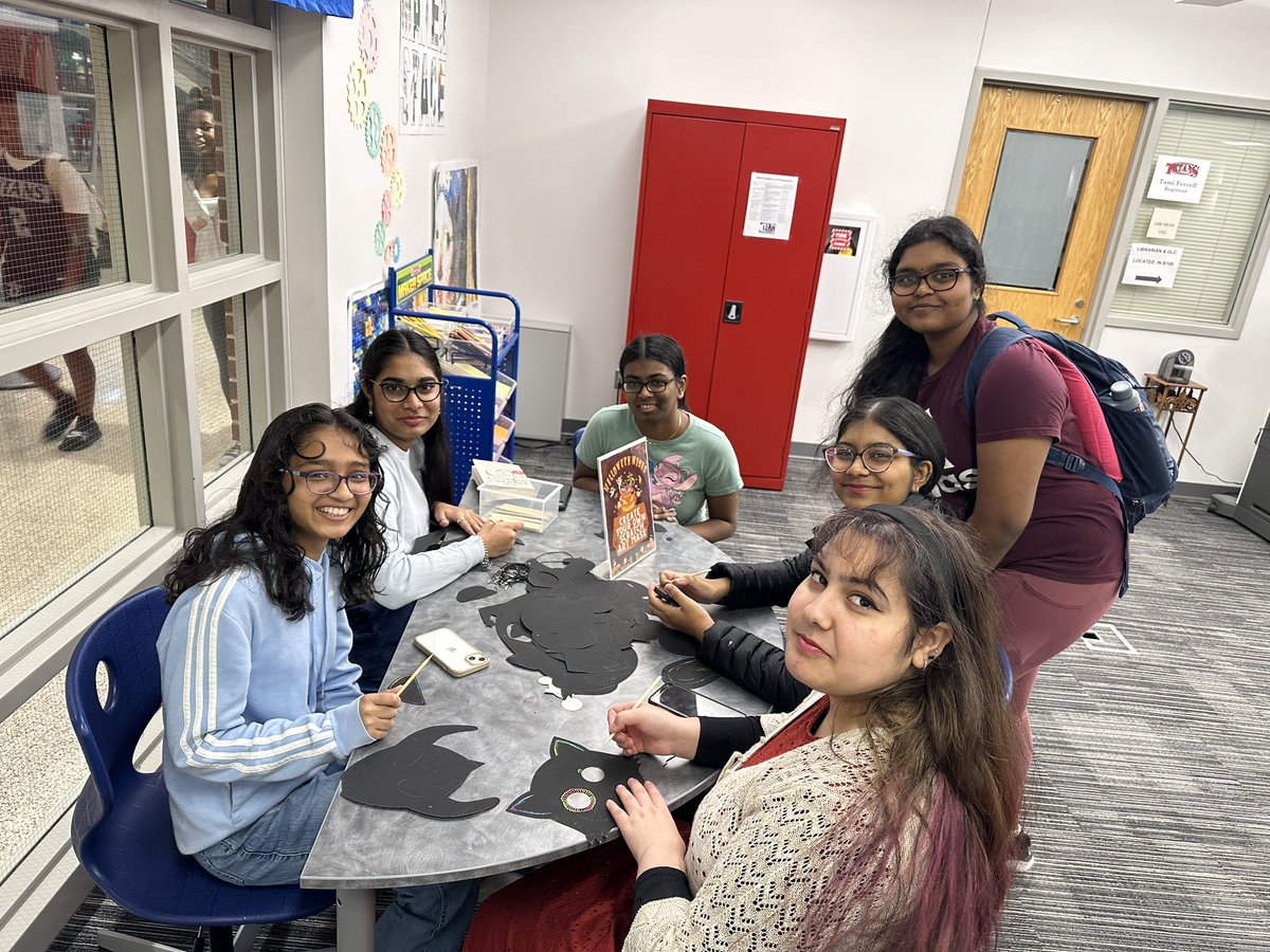 Create your own scratch art Halloween mask in the library! @Cen10titans @FISD_Libraries