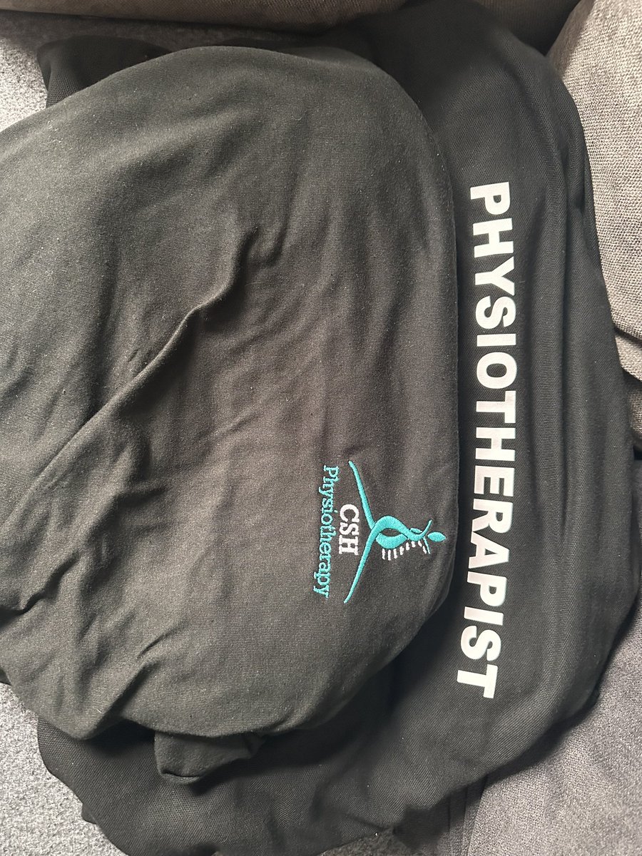 cshphysio's tweet image. Another piece of the jigsaw ticked off huge thanks to @Sennett_AR  for the quick turnaround 👌 #wemove #physiotherapist #lookingprofessional