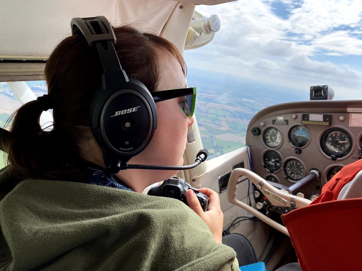 @SR_Planespotter We did this formation a couple of years ago, over York. Me in the red and my wife in the green Tigermoth's, my daughter flew in the cameraship Cessna snapping away merrily.