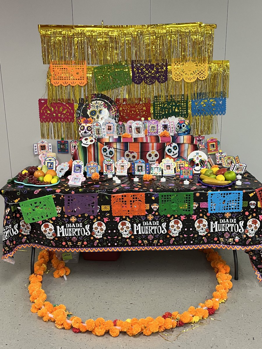 ⁦<a href="/HicksElementary/">Hicks Elementary</a>⁩ we are learning about and celebrating Diwali, Hispanic Heritage, and Day of the Dead (Dia De Los Muertos) #LisdLAS #OneLISD #BeTheOne ⁦<a href="/DeniseHerkimer/">Denise Herkimer</a>⁩ ⁦<a href="/SHENIQUAJ0HNS0N/">Sheniqua Johnson</a>⁩