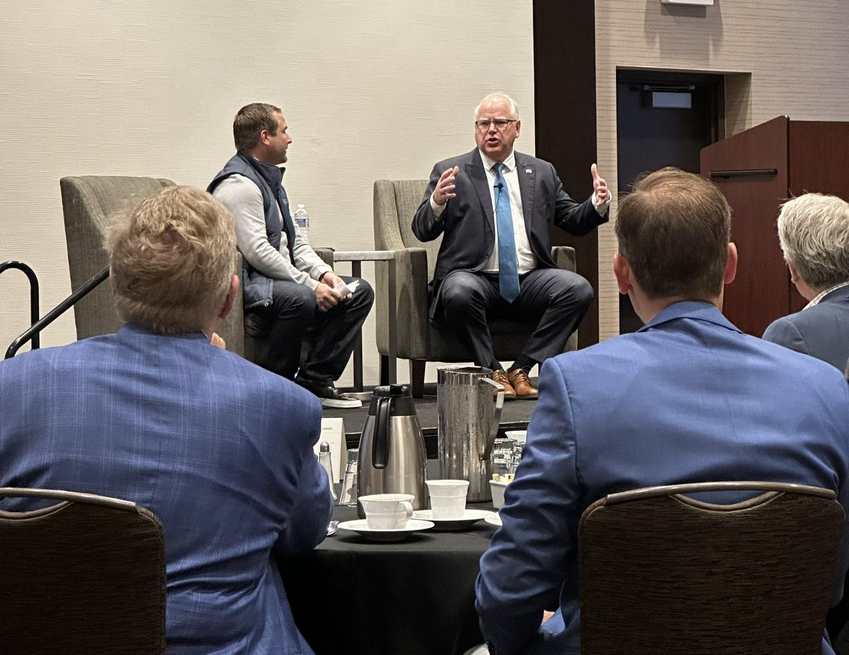 Rumpza's tweet photo. Early morning @MplsChamber fireside talk with @GovTimWalz. #workforce https://t.co/YouibEwQ7U