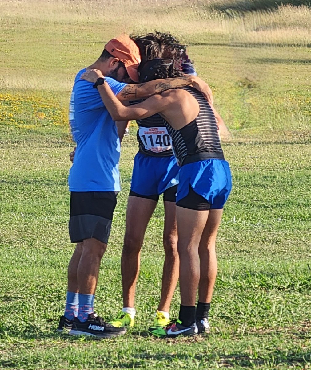 Getting ready for the race. Let's go. #6ARegionals @taylorhstrack #TaylorPride247