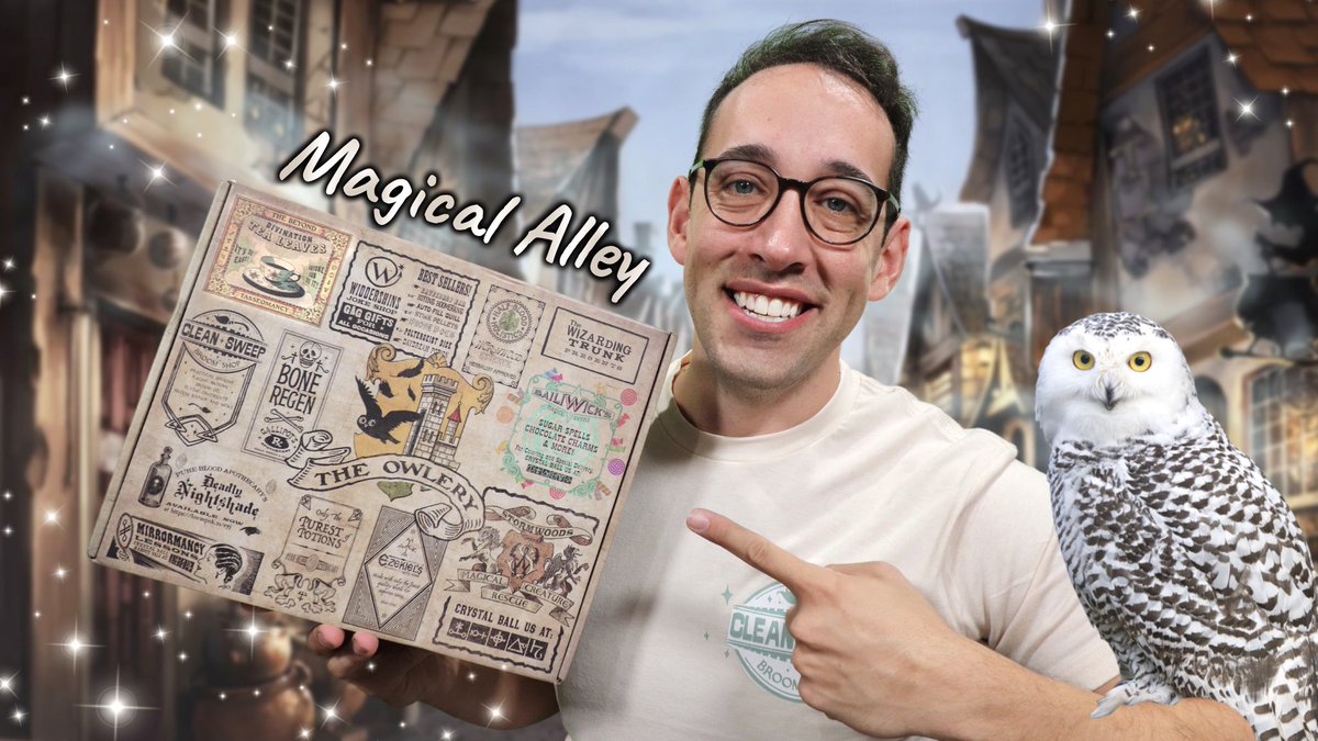 My FAVORITE Wizarding Trunk Box Yet! | Magical Alley | Harry Potter Unboxing youtu.be/Dx154yaks-E