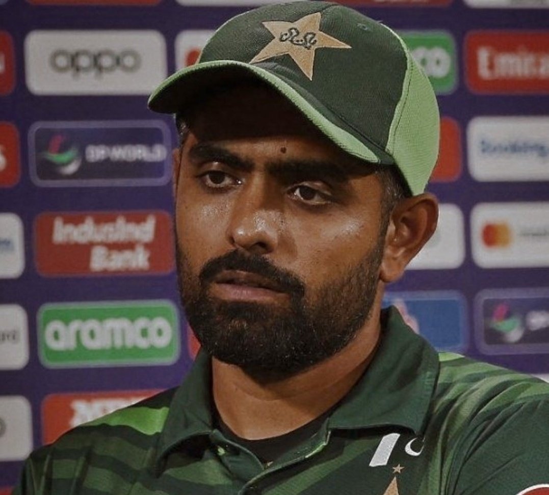 WaqarSaid457's tweet photo. Congratulations haters you win and you have successfully destroyed him . I hate you all 💔 but I will never left him alone . 😭 #BabarAzam𓃵 #myredline https://t.co/2teukc2tCl