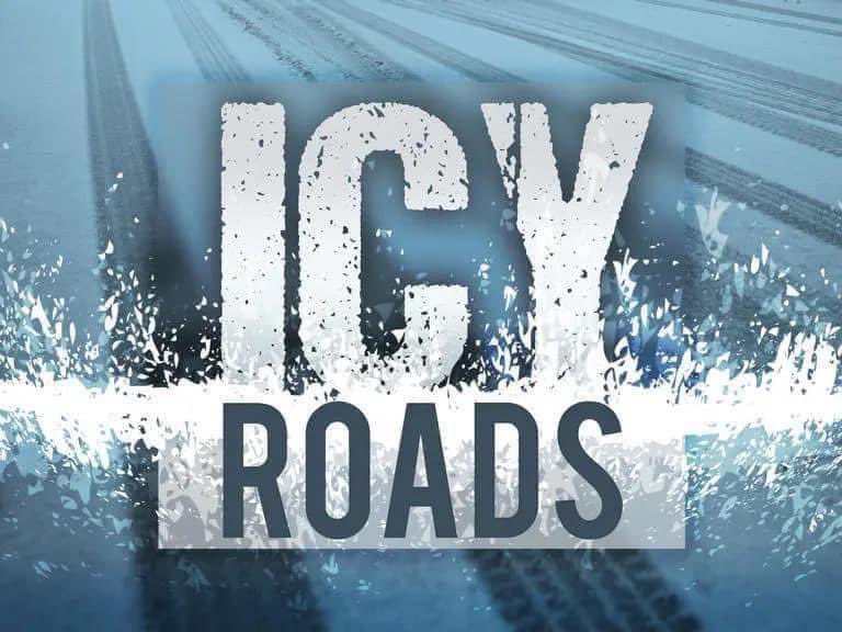 ATULocal615's tweet photo. EXPECT DELAYS

The first snowfall of the season fell overnight we have Icy/Snowy Road Conditions Today In #yxe Please Be Patient With The Bus Operators,They Are Driving Safely For The Road Conditions

#yxe https://t.co/mkF9y9wyNS