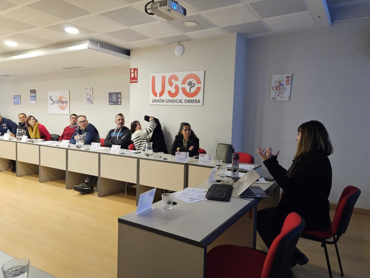 SindicatoUSO's tweet photo. Turno ahora en el 48º CIFC para conocer la participación de #USO en el ámbito sindical europeo y mundial, con Laura Adam, técnica de la Secretaría de Internacional y Desarrollo Sostenible. #FormaciónSindical #RecursosPropios https://t.co/4zLHWActxY