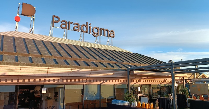 paradigmate's tweet photo. ¿Qué fue lo mejor de nuestro #ParadigmaOS? Sin duda, las charlas y la keynote de gran nivel, y las ganas de los/as asistentes de aprender y compartir. Si no pudiste venir, @LuisCalvoDiaz te cuenta cómo fue esta 5ª edición 👇
