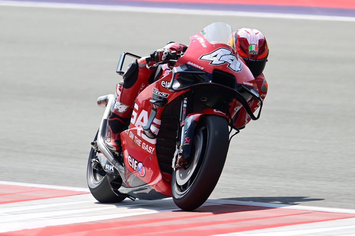 Moto Gp sim tweet media