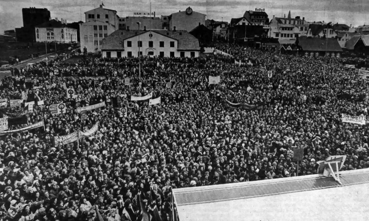 KAArnadottir's tweet photo. Women in Iceland strike again, 48 years since our last general strike; “we are fed up!” #Kvennaverkfall https://t.co/Mh7LsuAopE