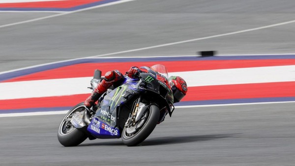 Moto Gp sim tweet media