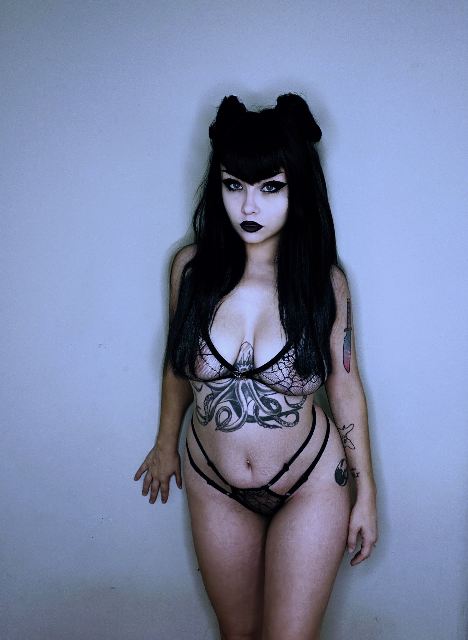 Ṿ𝔦๐𝔩𝖊ϯ ⚰︎ on X: 🕸️Violet Mortem🕸️ Join me in my secret corners of the  internet… I specialize in HD studio-grade porn. Real porn, real people,  real orgasms. Im so much more than
