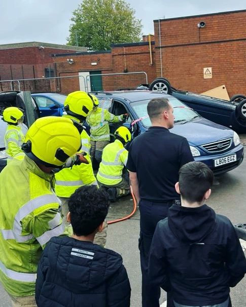 connectedgeacad's tweet photo. More pictures here from our "Cultural Capital Week". Photos here from visits to Kitty Cafe and Highgate Fire Station! #safereadyrespectful #connectingwithlearning https://t.co/sBRXdHTCWx