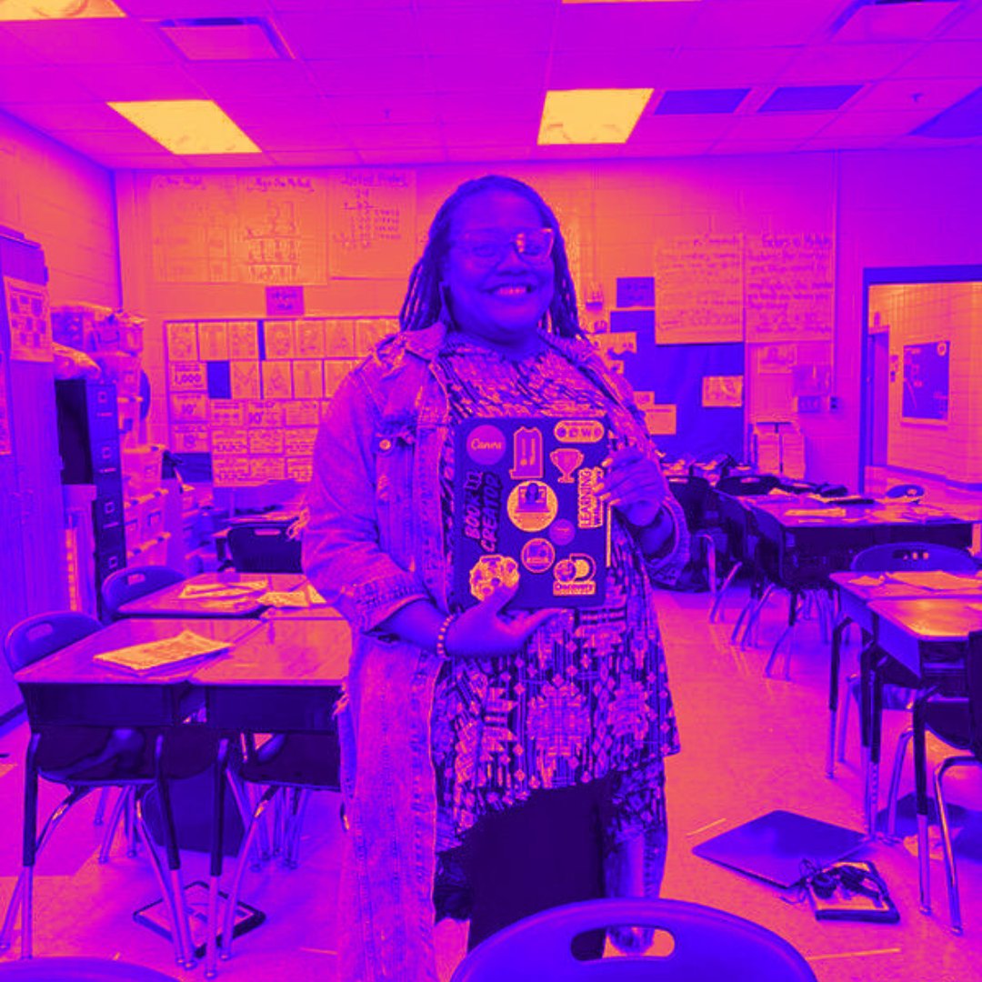 APSITDominique's tweet image. Had a great time with @APSKimberly teachers showing them ways to integrate tech into their lessons using @BookCreatorApp and @mathigon! @APSInstructTech @apsitnatasha @apsitjen #edtech #APSITInspires #digitalliteracy