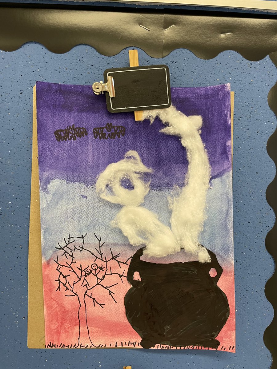 MrsBellissimo's tweet photo. Spooky smoking cauldrons look amazing! 👻🎃💀 @StGregoryCS @Markus4Ward2 @TCDSB https://t.co/WoHrkxj8mc