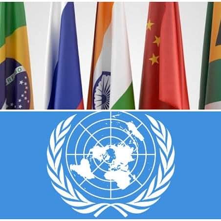 #ONU
Entre sus principales objetivos:
•Mantener la paz y la seguridad internacionales
•Fomentar relaciones de amistad entre las naciones;
•Ayudar a las naciones a trabajar unidas para mejorar la vida de los pobres, vencer el hambre, las enfermedades y el analfabetismo.