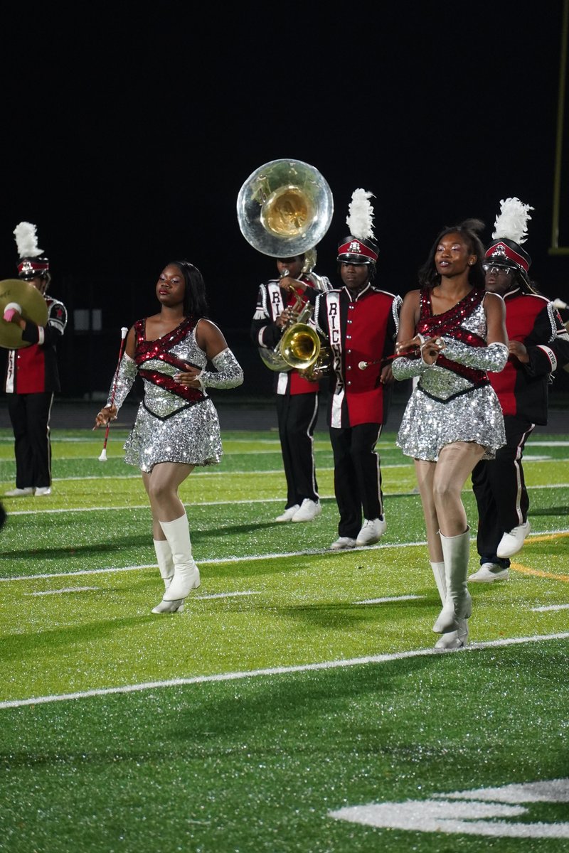 Chills and Thrills at the Raptor Rumble: Junior High and High School Bands Battle it Out on a Cold Saturday, October 21, 2023!"
Rich Township has the crowd moving and grooving to the beat!