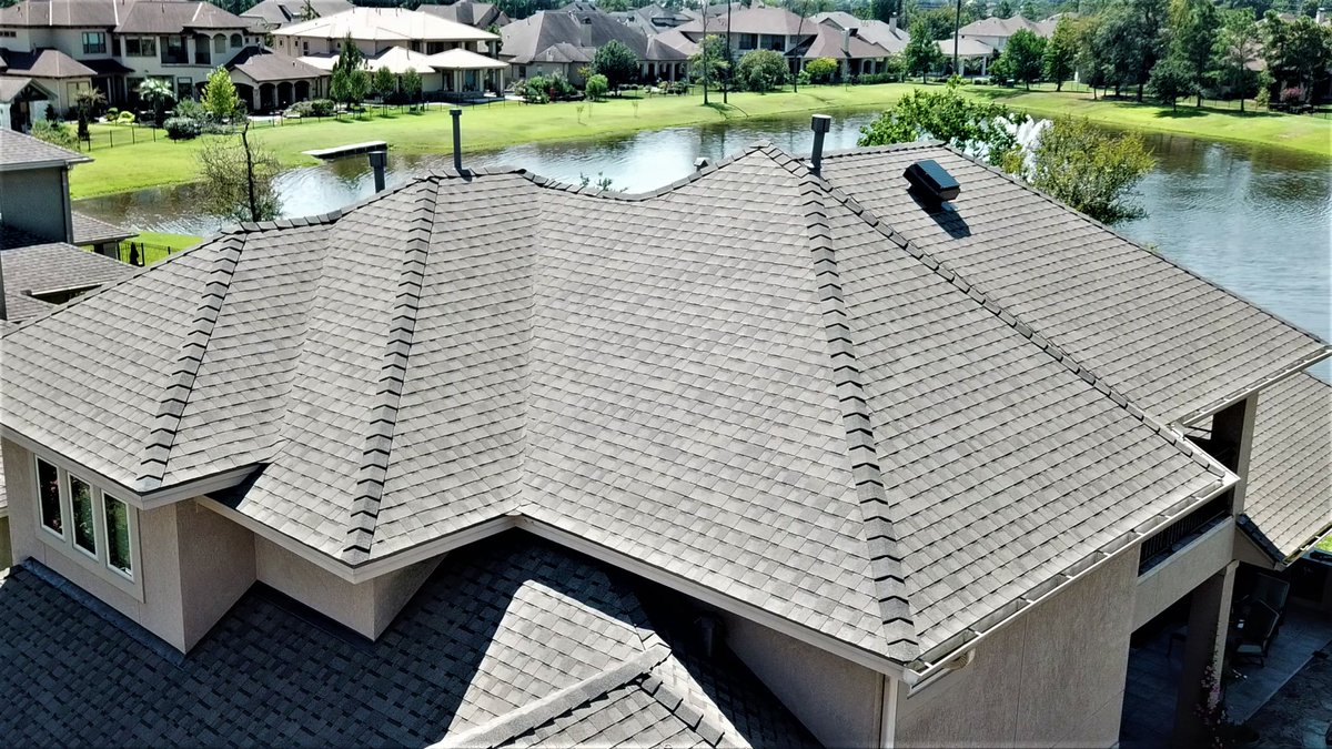 Keystone_CGI's tweet image. 🏡 Premier Residential Roofing 🏆
🔨 30-year shingles, hand-nail, serving Sugar Land, Katy, Spring, and Houston. 
🌐 keystonecgi.com 
☎️ 281-302-6738 
#Roofing #SugarLand #Katy #SpringTX #Houston