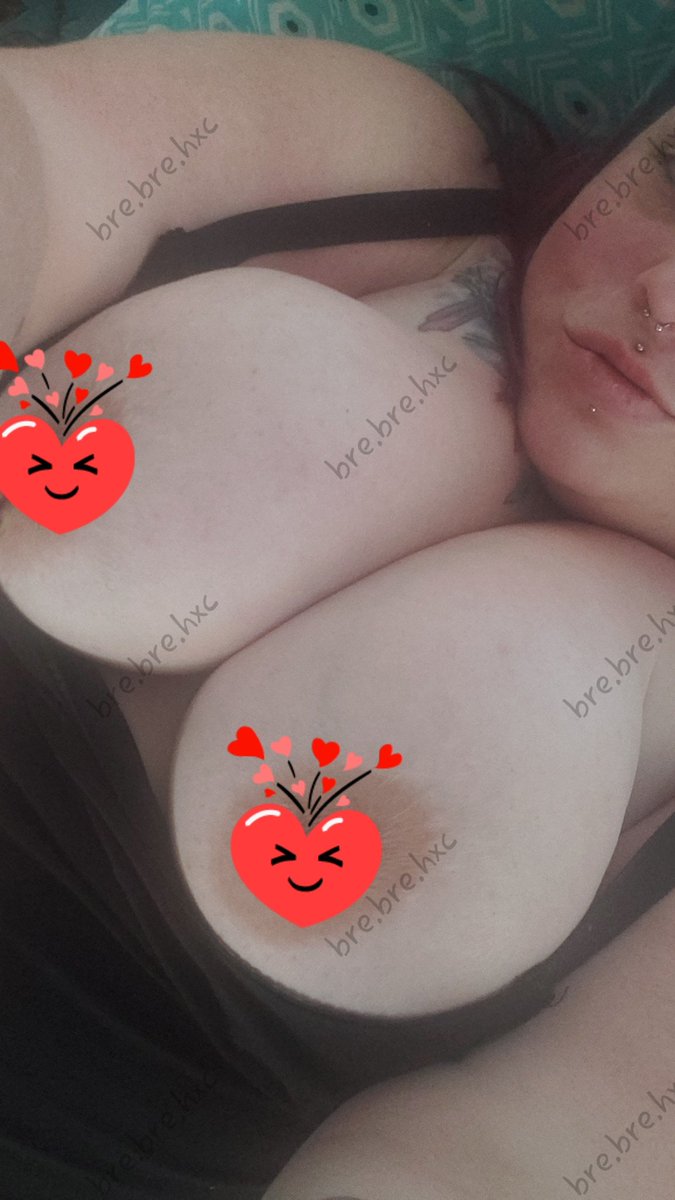 bre_bre_hxc's tweet photo. It's #TittyTuesday you said? 😉😘
#BBW #Milf #BigTits #Tattooed #Pierced #Teaser #SellingContent #BuyingContent #Onlyfans #OnlyfansBabe #OnlyfansBbw #OnlyfansCreator #ContentCreator #JuicyPussy #PrettyPinkSlit #FatPussy https://t.co/lwKI2y2ZSC