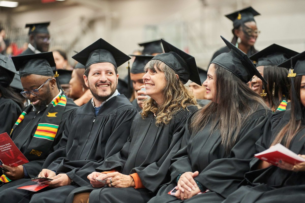 uwinnipeg's tweet photo. Class of 2023, you did it!

Here's a look back at #UWinnipeg's 123rd Convocation and 36th PACE Graduation ceremonies, which took place Friday, October 13.

Congratulations to each and every graduate!

📷: @dave_101 https://t.co/mzQomBGORz
