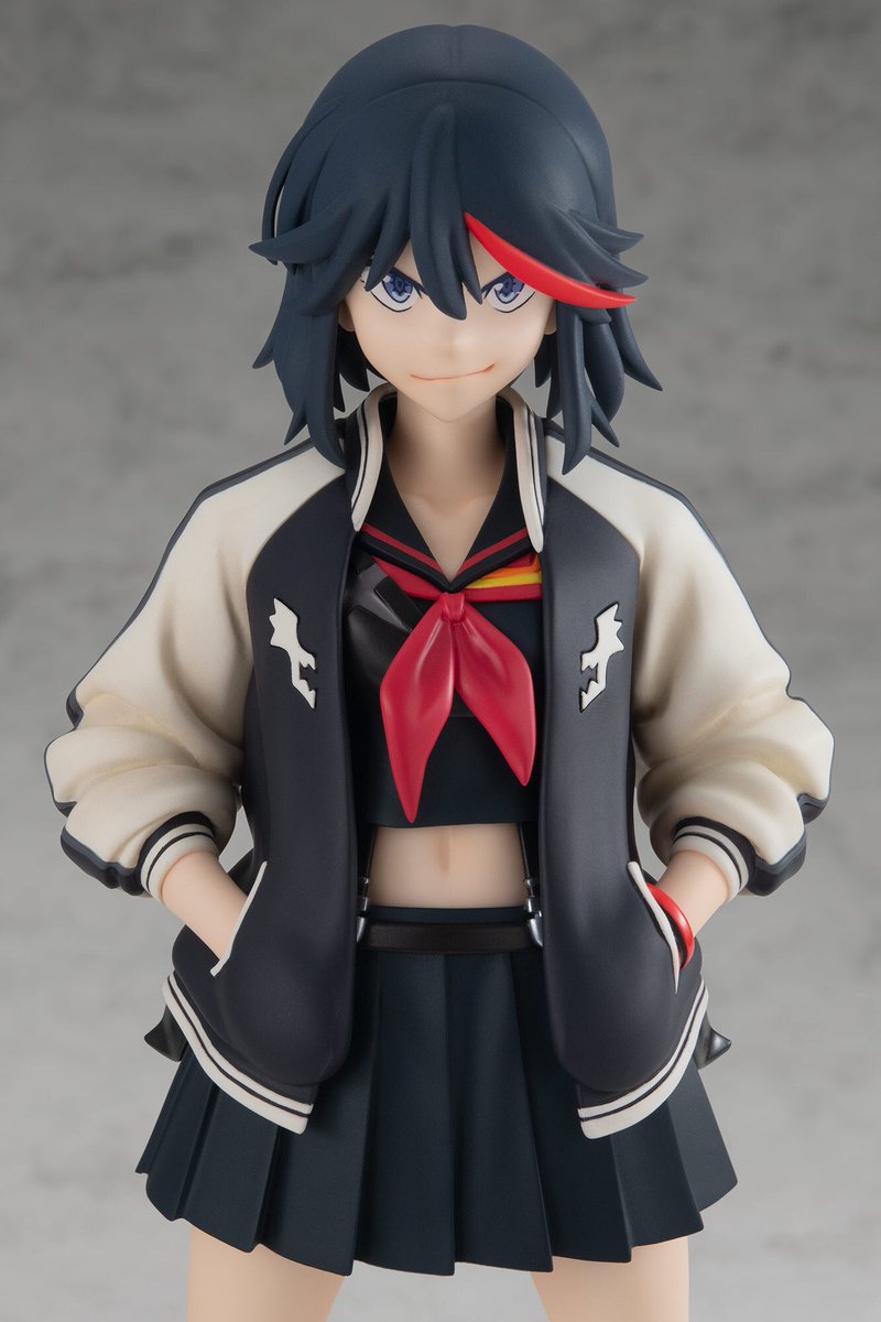 waka_geek's tweet photo. 「キルラキル」TV放送十襲年記念のタイミングでマスターピースとも言える流子のフィギュアが完成しました👏

フィギュアの元となるポーズ案から立体監修まで すしおさんがガッツリ手がけているので、そのあたりも注目ポイントです！

そして何より通常のPUPよりデカいのが良い！ https://t.co/abLOXpnELr