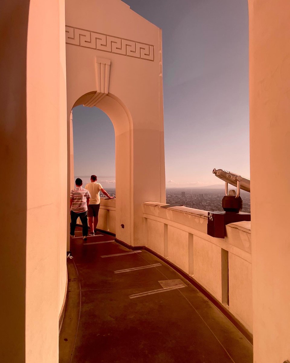 LA you were such a dream 💫
It was the last show of my tour and I definitely felt emotional afterwards. How grateful I am to be able to tour and perform my music for all of you!