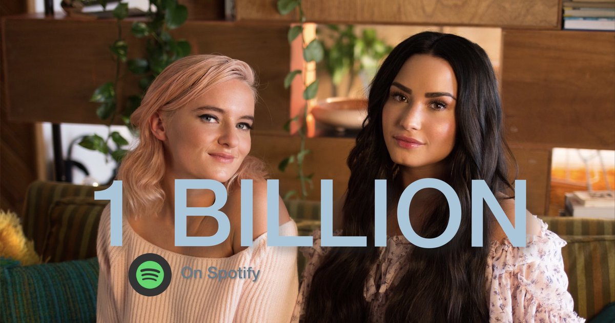 'Solo' by @cleanbandit featuring @ddlovato has now surpassed 1 BILLION streams on Spotify. 

It is Lovato’s 2nd song to reach this milestone.