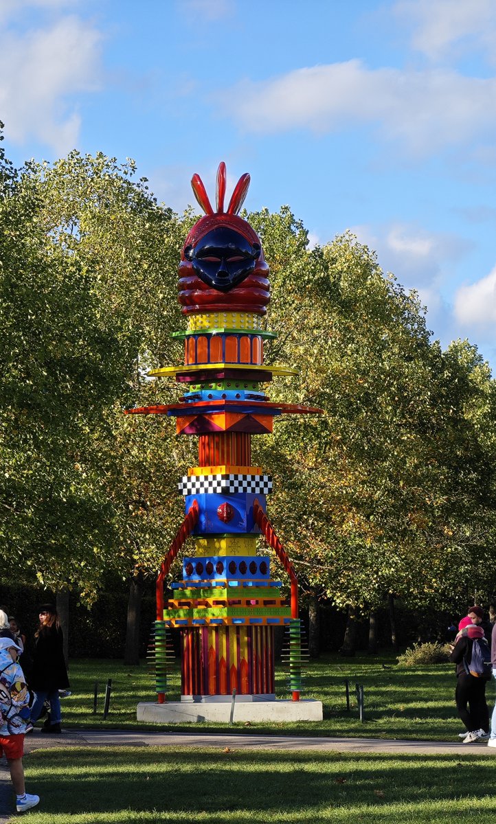 Zak Ové on making this artwork for <a href="/friezeofficial/">Frieze</a> + Sankofa, Afrofuturism 🌍📷🎨+ Ama Ata Aidoo &amp; Flora Nwapa 📚w/ 
<a href="/EkowEshun/">Ekow Eshun</a> <a href="/sarahjilani/">Dr Sarah Jilani</a> <a href="/shahidhabari/">Shahidha Bari 📻 🎙️📚🖌</a> 
 📻 10pm <a href="/BBCRadio3/">BBC Radio 3</a> or 🎧now➡️ bbc.co.uk/programmes/p0g…