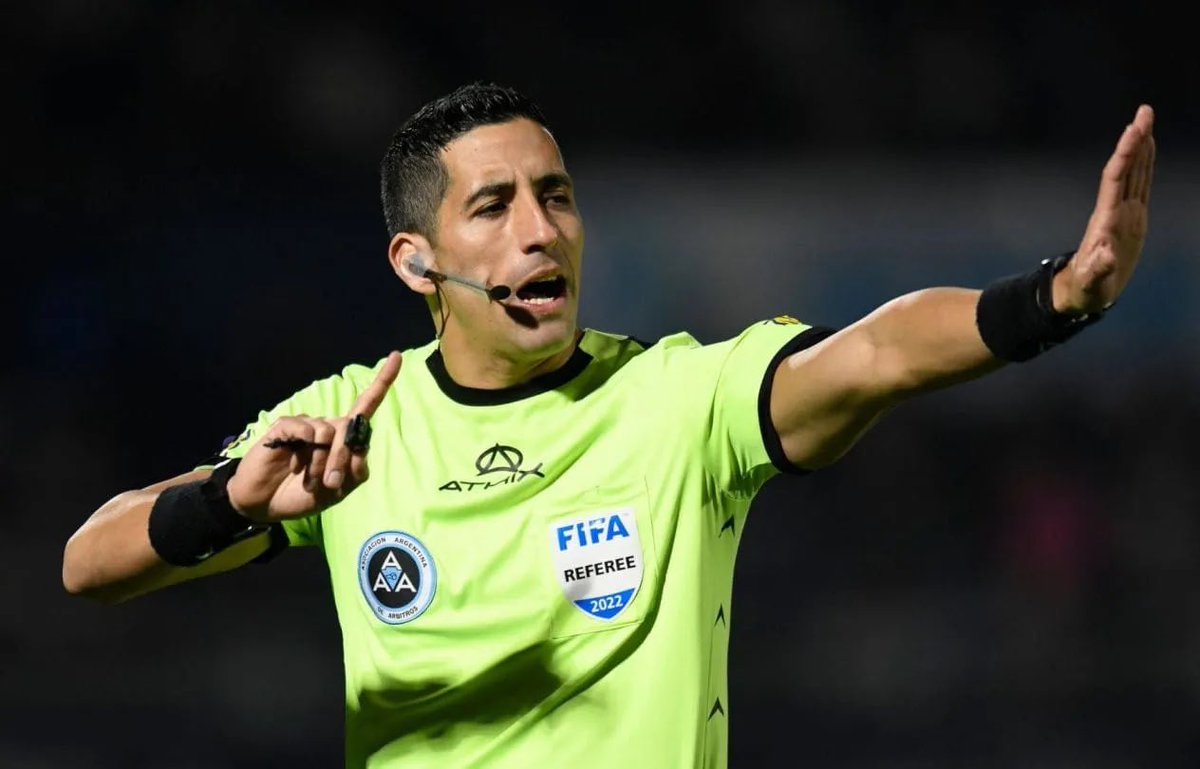 🚨🚨🚨🚨🚨🚨🚨

طاقم تحكيم أرجنتيني بقيادة يايل فالكون لكلاسيكو الهلال والأهلي يوم الجمعة بملعب الملك فهد الدولي

🔵🔵🔵🔵🔵🔵
🟢🟢🟢🟢🟢🟢