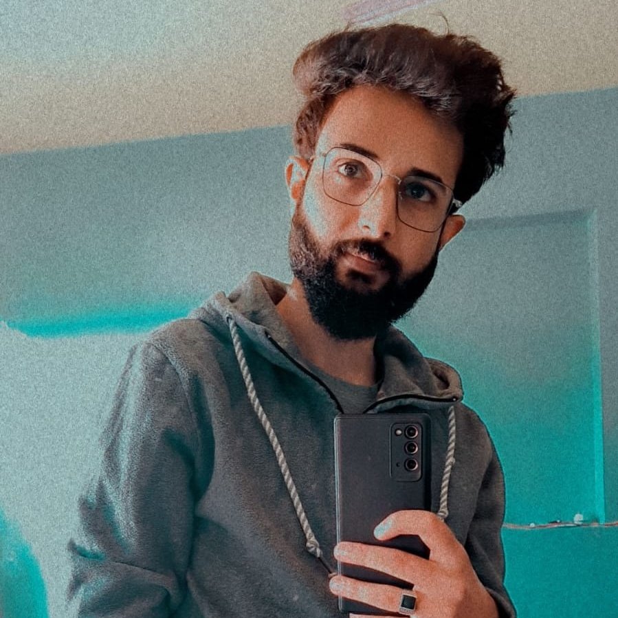 JunaidMugloo's tweet photo. #NewProfilePic https://t.co/buOiVEyw1W