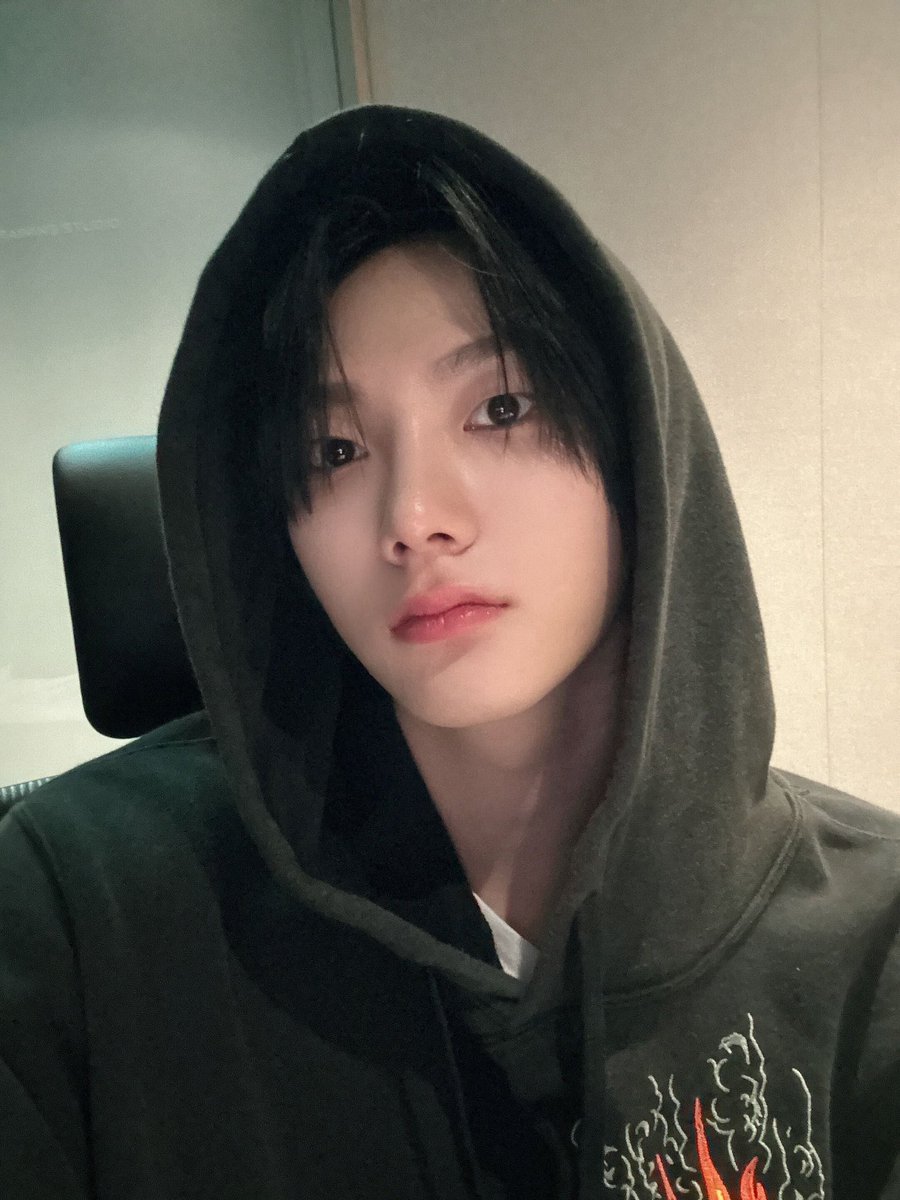 BOYNEXTDOOR_twt's tweet image. 오연완✌️ 
요즘 노래가 너무 재밌어 🫠

#BOYNEXTDOOR #보이넥스트도어 #SUNGHO #성호