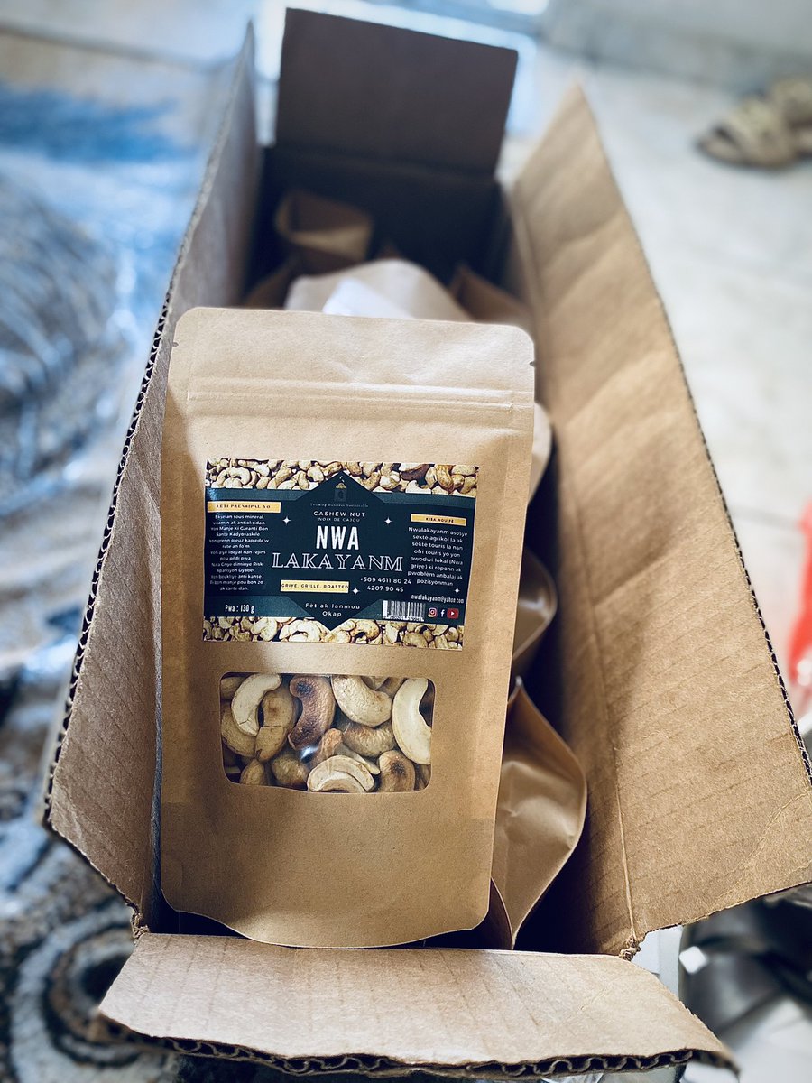 nwalakayanm's tweet photo. Together let’s take @nwalakayanm to new heights and continue to delight the world 🌎 with the taste of Cap-Haitian🇭🇹
_____________•••_______________
#taste #journey #flavor #nwalakayanm #okap #nuts #roastedcashews #nwagriye #world #monde #smallbusiness #pmes #startup #market https://t.co/1sRndd0RRy