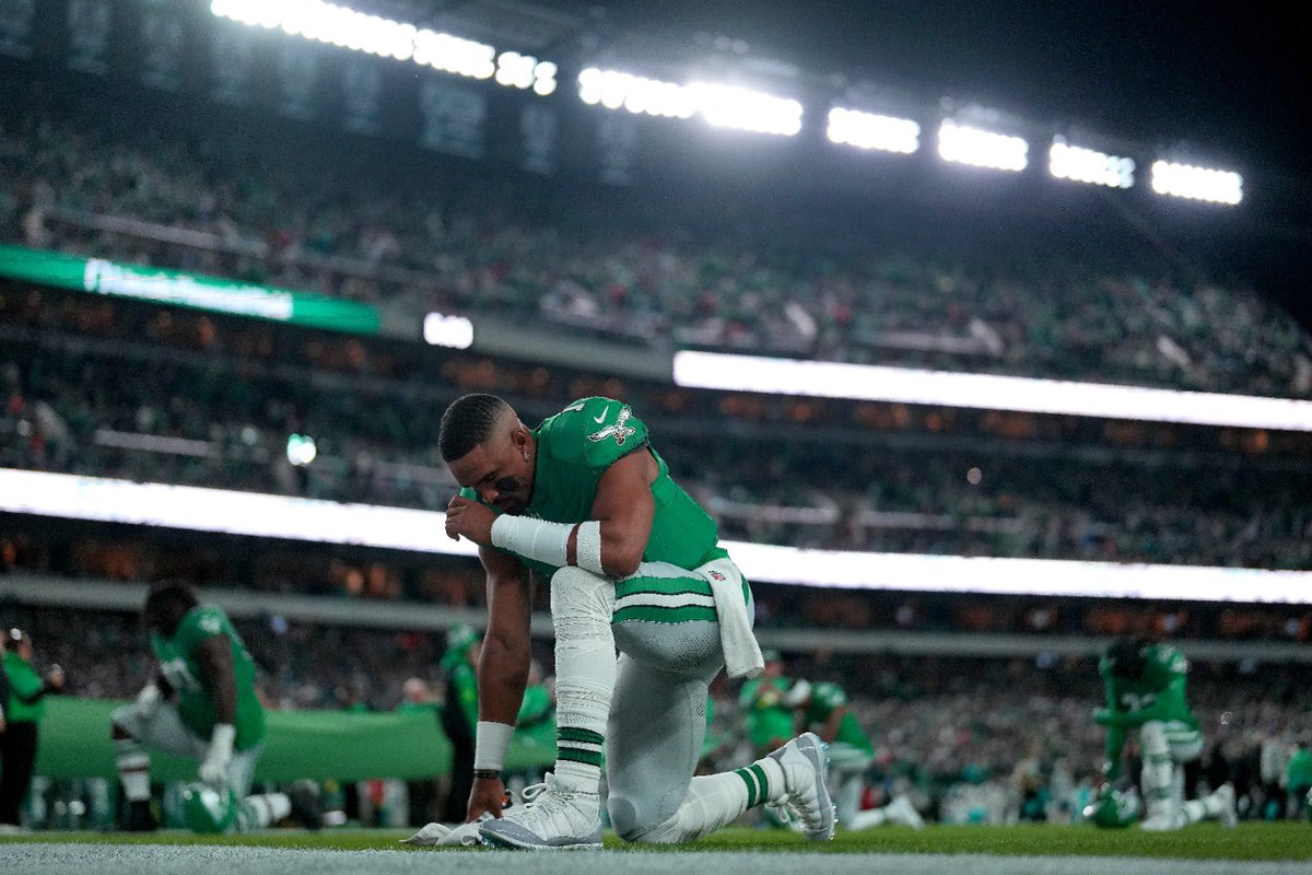 🚨🏈 SORTEIO DE JERSEY EM COMEMORAÇÃO AOS 10.000 SEGUIDORES 🏈🚨

• REGRAS:

-SEGUIR O PERFIL
-DAR RT E CURTIR ESSE TWEET
-MARCAR 2 PESSOAS NOS COMENTÁRIOS

Sem limite de comentários. Lembrando que é VOCÊ quem escolhe a jersey. Vencedor dia 27/10. Boa sorte!