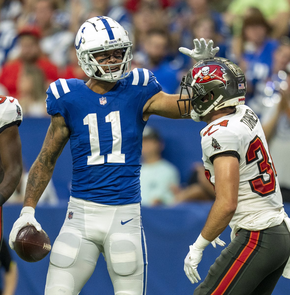 NFL_DovKleiman's tweet photo. Update: #Cotls WR Michael Pittman seems frustrated with his role on offense after only catching 2 passes on Sunday in the 39-38 loss to the #Browns  

"They just didn't target me today, for whatever reason. Maybe I'm not a big part of the offense,"

"When I do get the ball, I feel like I always do something with it," he said. "Just know that I'm viable to break off a big one in any situation versus any team. I'm just trying to show the coaches that I'm out there, too."

Pittman did make the most of his 2 catches, scoring on a 75-yard TD after breaking multiple tackles.

https://t.co/amnuWn3LxA