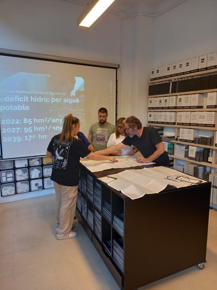 🧠Emocionats de col·laborar amb els estudiants de l’<a href="/iesteveterradas/">INS ESTEVE TERRADAS 🦄🎵</a> en sessions de Manual Thinking. 

Una oportunitat per explorar noves maneres de resoldre reptes com el canvi climàtic o la sequera, fomentant la creativitat i impulsant el pensament col·laboratiu