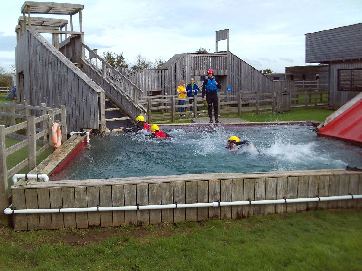 Yesterday, apprentices from each of the last 3 years of Appledore intakes enjoyed a team building trip to The Ultimate Adventure Centre in Abbotsham, North Devon. The team enjoyed a session consisting of high ropes and an assault course before spending the afternoon taking part…