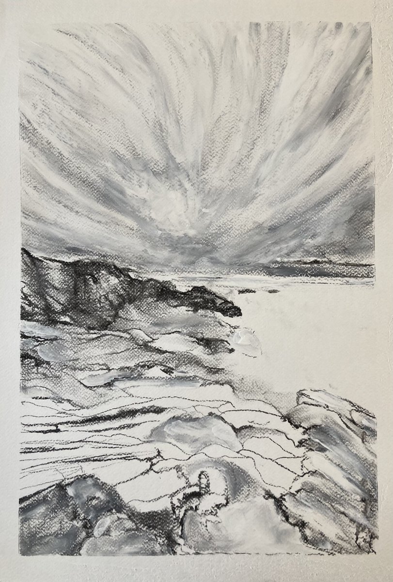 More rough charcoal sketching whilst waiting for gesso to dry on another: Niseaboist Beach, Isle of Harris, from ref photo by Sarah Mirta-Neilson. #charcoal #Gesso #Scotland #IsleofHarris #Hebrides #artistontwitter