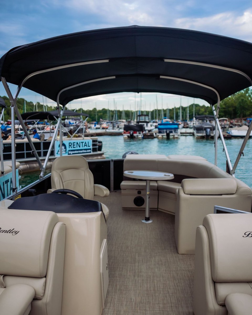 The weather this week 🙌🙌

Anddd it's just in time for our 50% off sale on ALL pontoon bookings! Come enjoy this warmer weather on the water. Use code: OFFSEASON 🛥