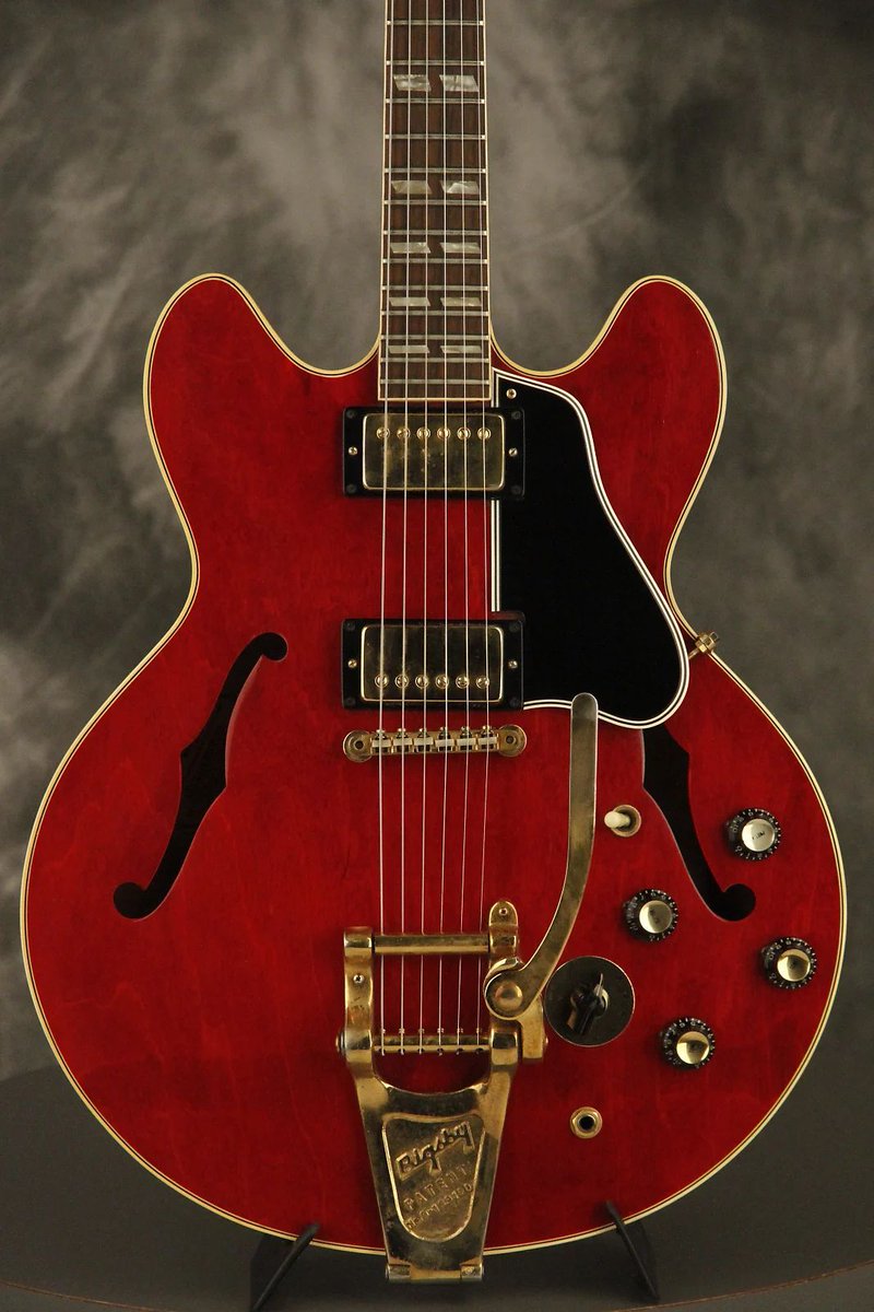 orangotone's tweet photo. #guitar #guitarporn #guitare #guitarra #gitarr #gitarre #gitarren #chitarra #gitar #guitareffects #guitarplayer #guitargear #guitareffects #guitarists #guitare #guitarrasvintage #vintageguitar #guitarsolo #guitarlife #guitarfx #guitarlessons https://t.co/FJQyZ3mRf7