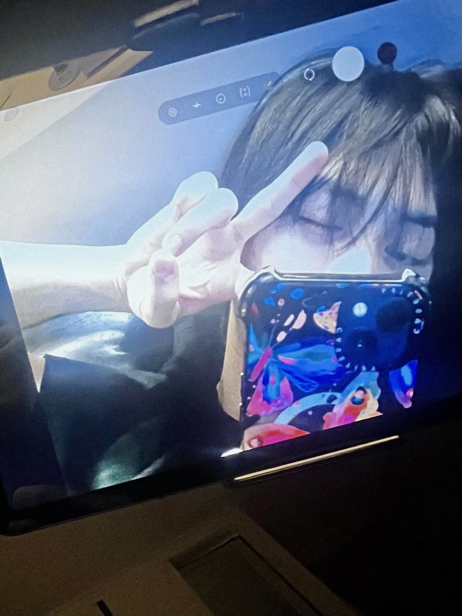 BOYNEXTDOOR_twt's tweet photo. 잘 자요 사랑해 🖤

#BOYNEXTDOOR #TAESAN
#보이넥스트도어 #태산 https://t.co/3rOdNqV8Bb