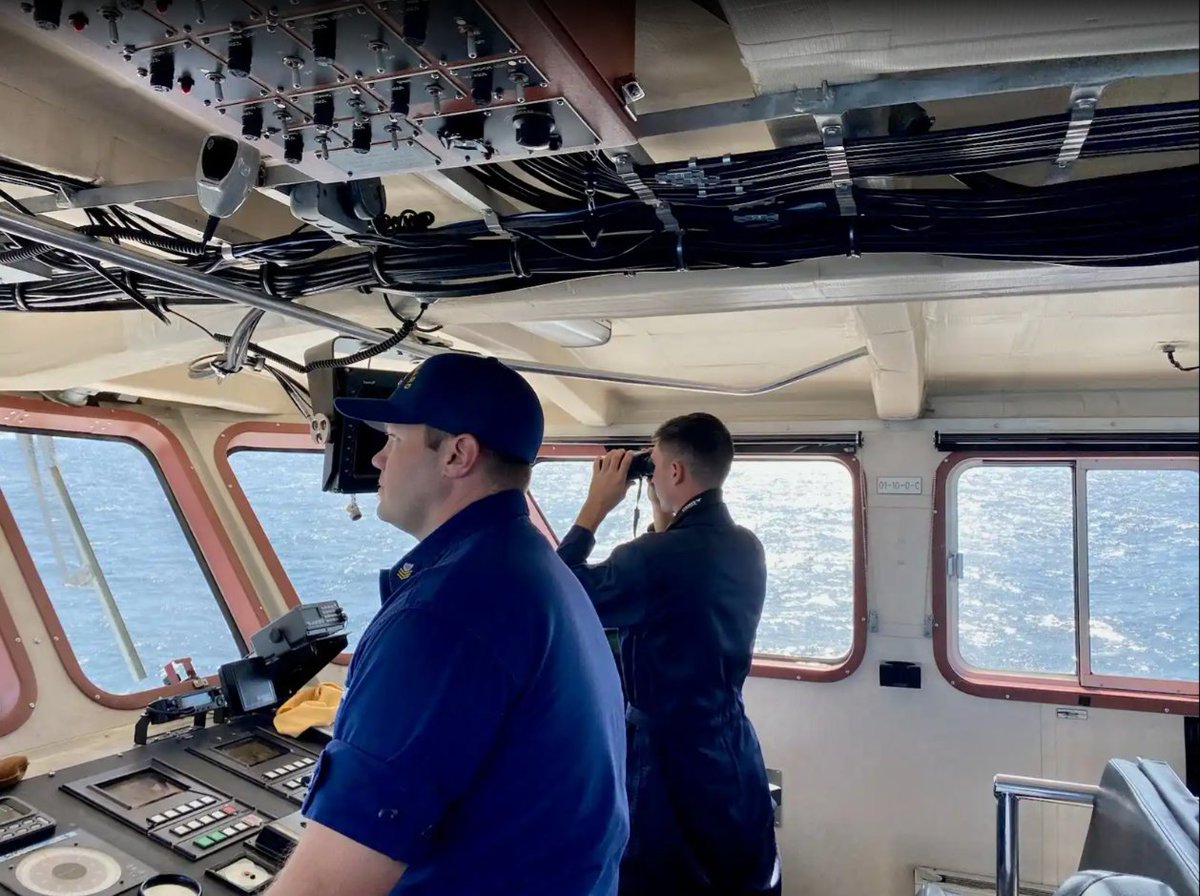 USCGSoutheast's tweet photo. @USCG @CoastalGADNR #Update 5 @USCG crews continue to search for 3 people aboard an overdue fishing vessel with approx. 32,172 sq. miles searched.

Mariners are requested to keep a sharp lookout &amp; notify the #USCG of any signs of distress or vessels that meet the description of the Carol Ann. https://t.co/GkmjZDJBe3