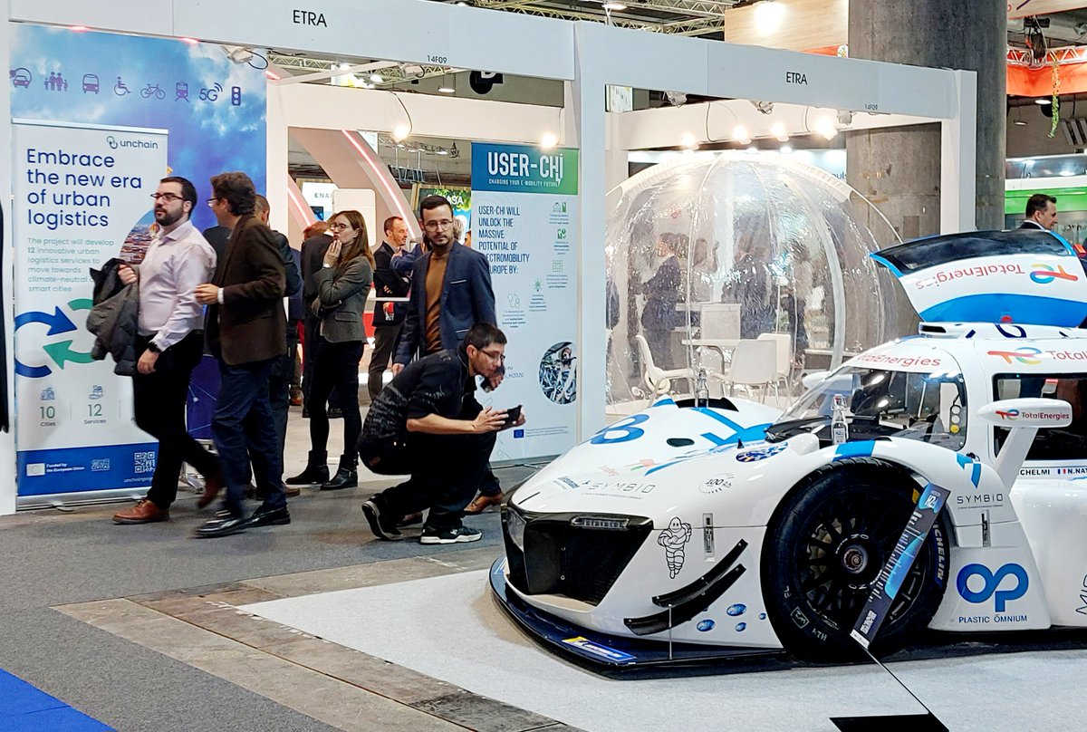 Bubble Pure Air, de la mano de #Etra, ofrece en #GlobalMobilityCall un espacio de aire puro donde respirar aire libre de partículas contaminantes, virus, bacterias y gases nocivos. Conoce las últimas novedades en movilidad sostenible.
# GlobalMobilityCall
# SustainableMobility