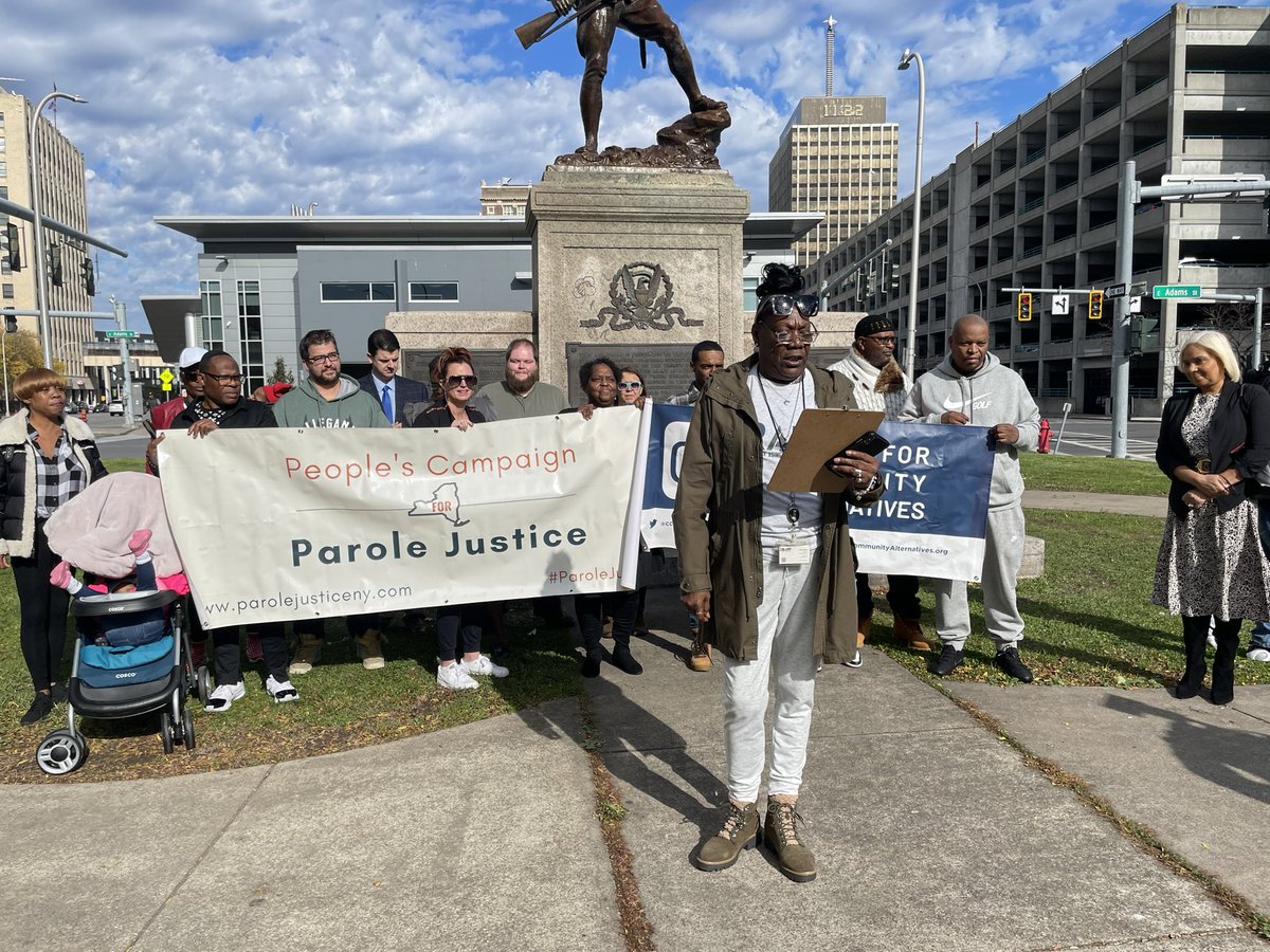 HAPPENING NOW: We’re in Syracuse with legislative allies + violence interrupters to announce proclamations honoring the crime reduction work of formerly incarcerated New Yorkers &amp; families of people in prison and call for #ParoleJusticeNY to bring home more leaders in this work.