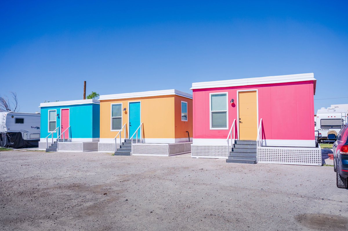 BOXABL's tweet image. Are you ready to own your own fully furnished home in the heart of Las Vegas?

Boxabl Casita’s are available at American Campground in Las Vegas for the very first time!

At a price point of $60,000, our homes are comfortable, stylish, and functional. They feature modern designs,…
