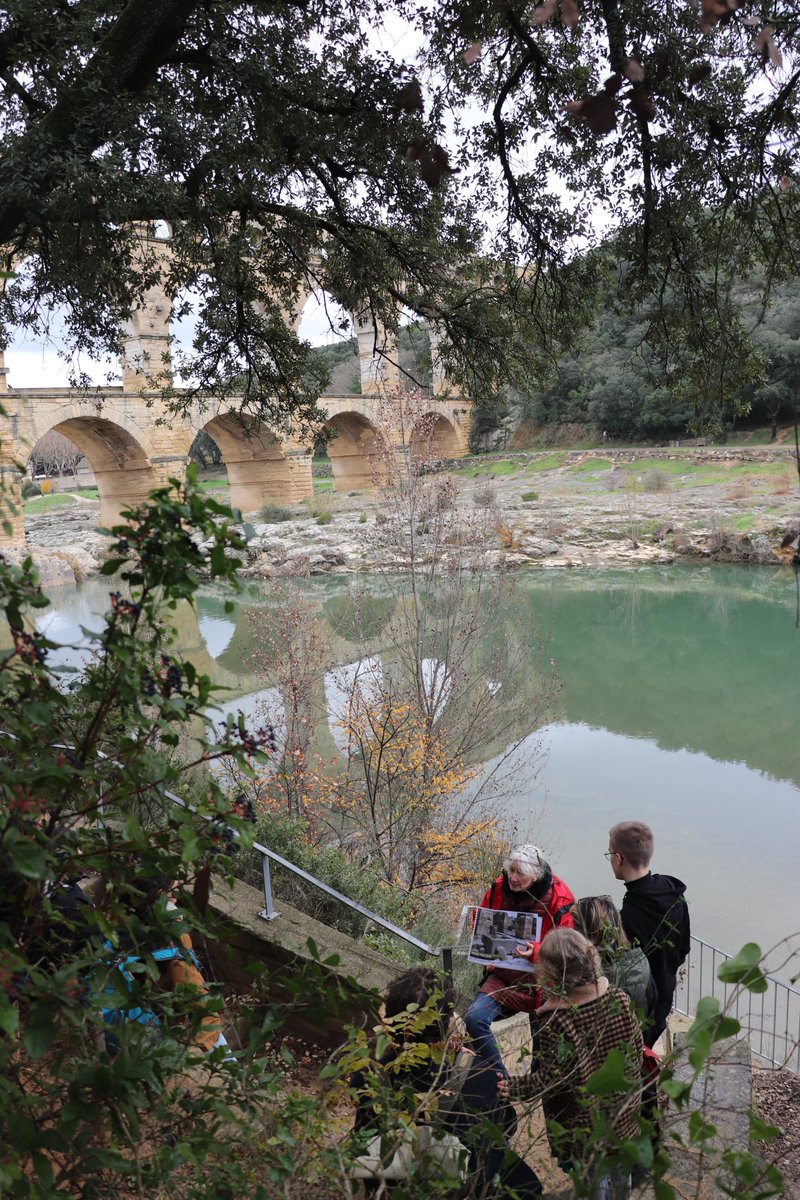 pontdugard's tweet image. #VisiteGuidée 🍂
Tous les jours pendant les vacances d'#automne, rendez-vous à l'accueil rive gauche et partez à la découverte de ce monument exceptionnel 😍pendant 1h, en compagnie de l'un de nos médiateurs.👏
🖱️bit.ly/363JiH0

#PontduGard