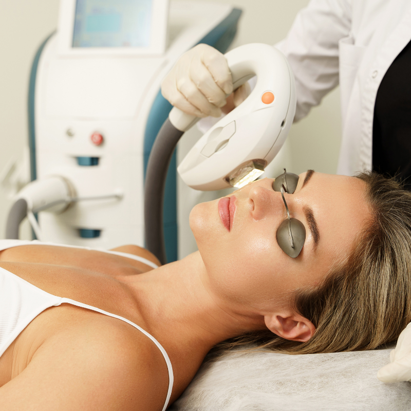 Remedyskinbody's tweet photo. Remedy of the Month: #IPL Sun Damage Removal ✨ Say goodbye to post-summer brown and red spots with IPL #photofacial technology, leaving your skin looking refreshed and youthful. ▶️ Purchase a package of two photofacials in October, and we'll upgrade you to a package of three! https://t.co/3DmB4chYl4