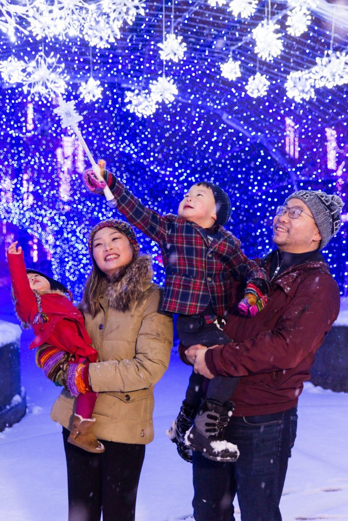 Winterlights presented by @bankofamerica is now on sale to the public! Winterlights now includes new ticket types to help you design the perfect evening. Tickets start at just $24, and don't miss the VIP Winterwonder Pass. #Winterlights discovernewfields.org/winterlights